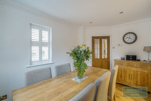 Photo 27- click for photo gallery